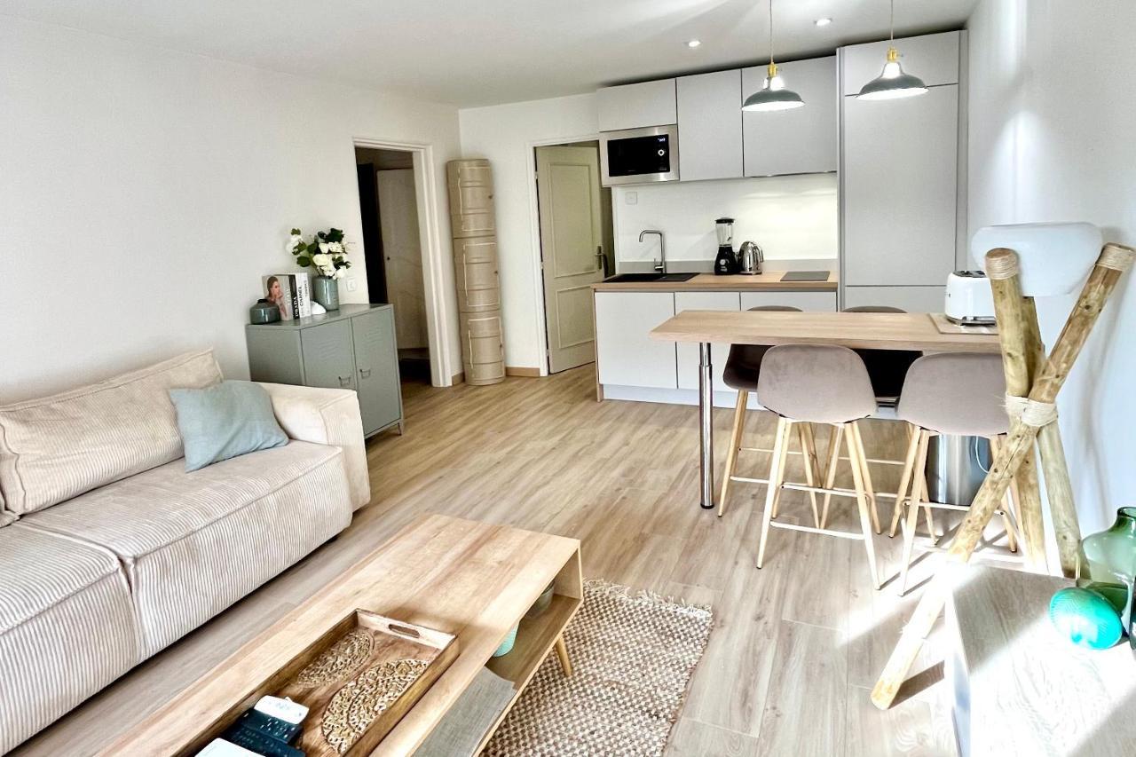 Magnifique 2 Chambres Terrasse Et Parking Saint-Tropez Exterior foto